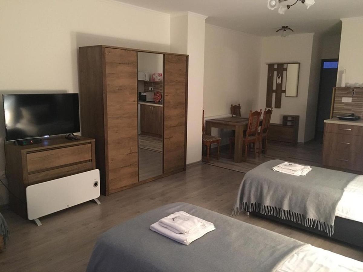 Aranykorona Apartmanház Miskolc Exterior foto