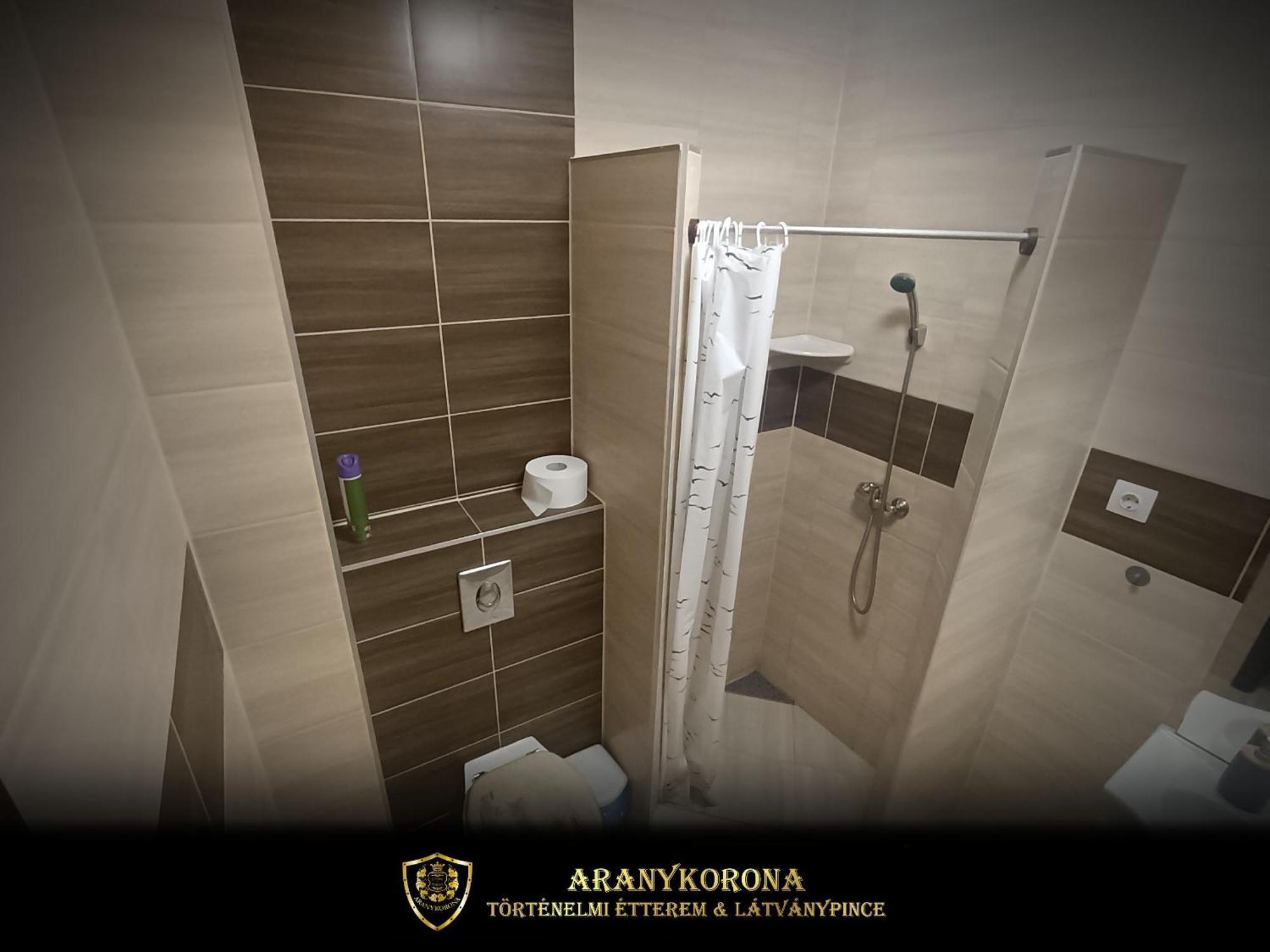 Aranykorona Apartmanház Miskolc Exterior foto